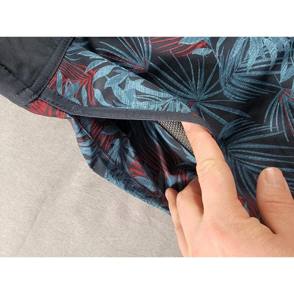 Travis Mathew Party Hearty Board Shorts Swim Trunks‎ Mens 38x9 Pockets